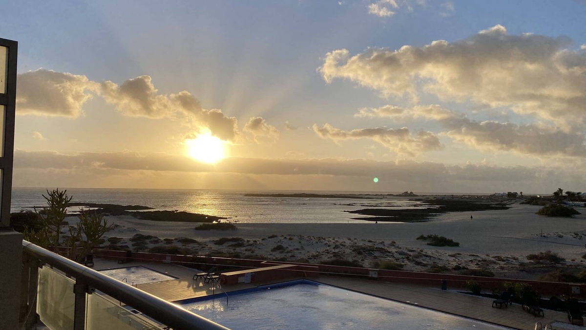 El Cotillo Apartment | Best views & terrace at Marfolin beach resort