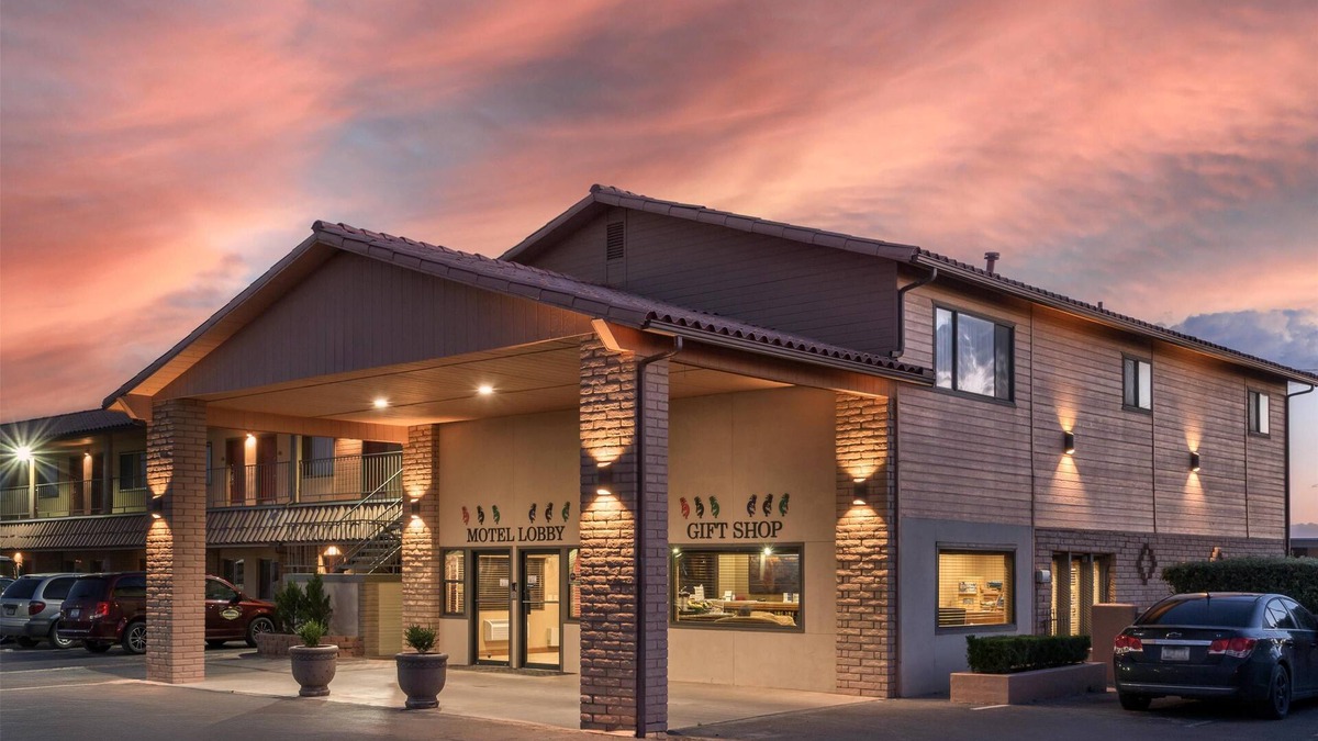 Chinle Hotel | Best Western Canyon De Chelly Inn