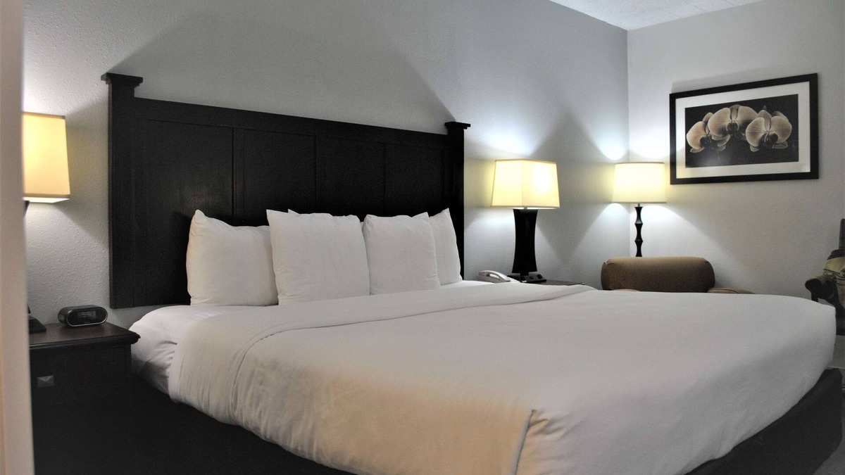 Paramus Hotel | Best Western Paramus Hotel & Suites