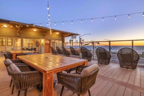 Carlsbad Village Hotel | Best Western Plus Beach View Lodge Carlsbad