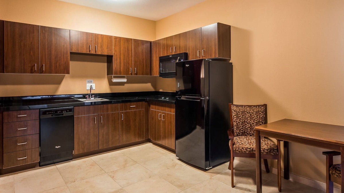 Hudson Hotel | Best Western Plus Hudson Hotel & Suites