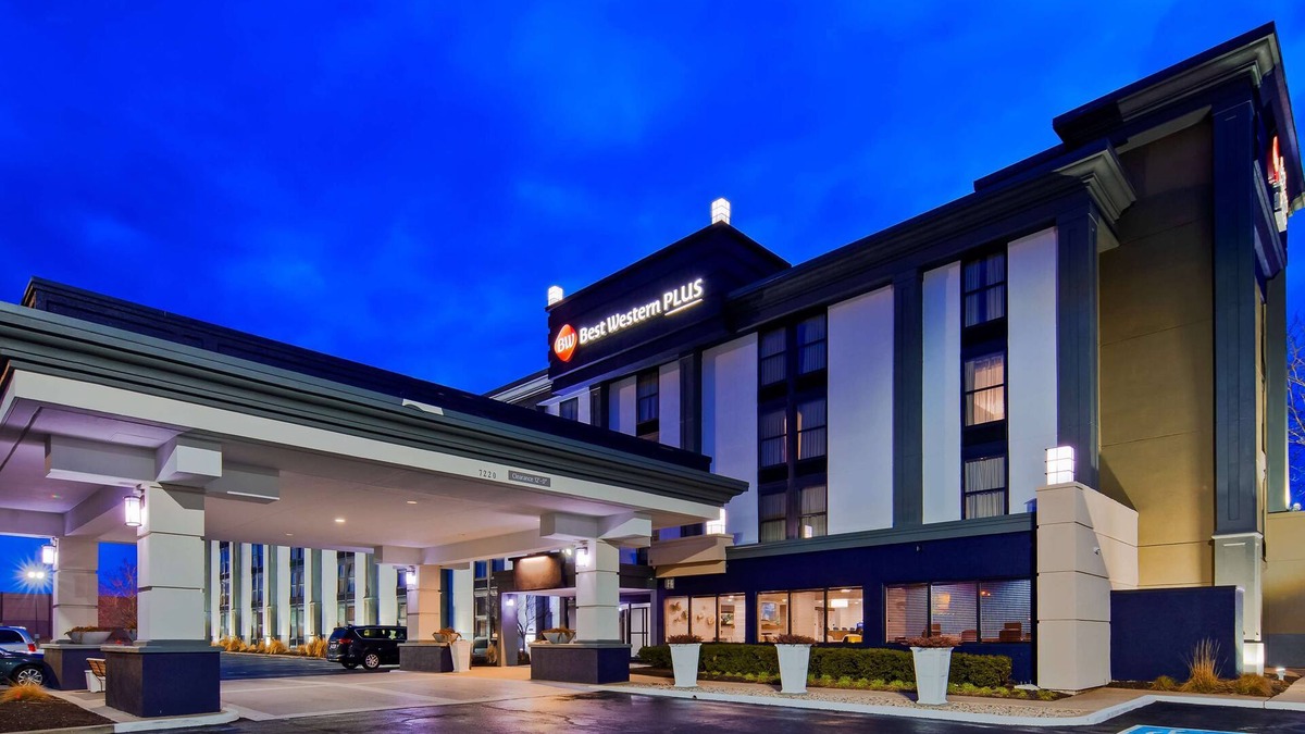 Pike Hotel | Best Western Plus Indianapolis NW Hotel