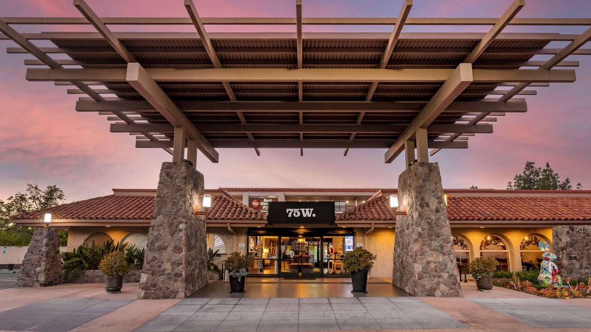 Thousand Oaks Hotel | Best Western Plus Thousand Oaks Inn