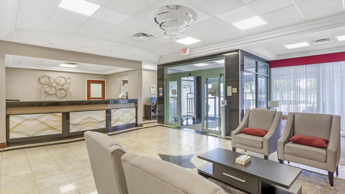 Airport Corporate Hotel | Best Western Plus Travel Hotel Toronto Airport