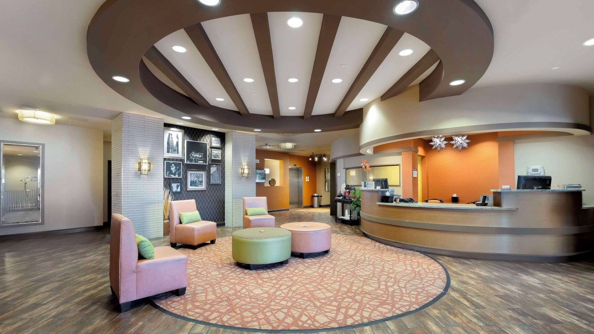 Tupelo Hotel | Best Western Plus Tupelo Inn & Suites