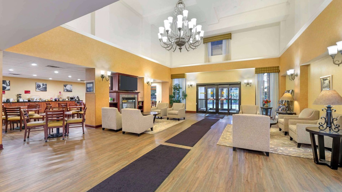 Victor Hotel | Best Western Plus Victor Inn & Suites