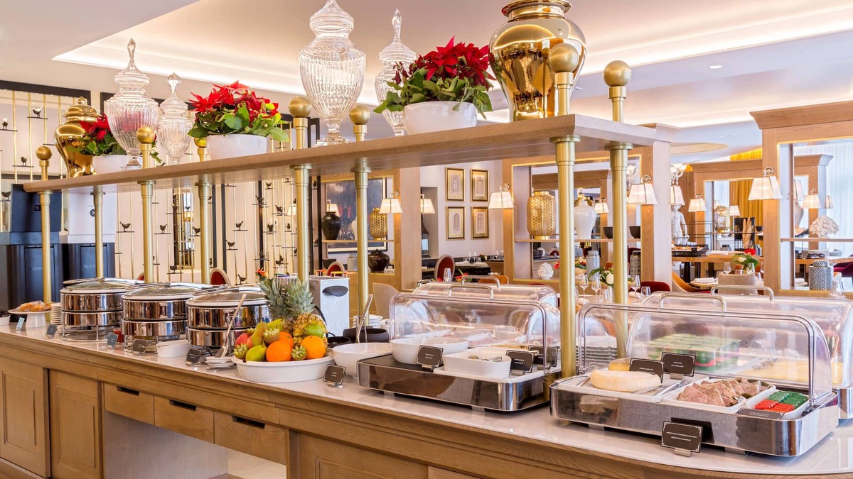 Tournus Hotel | Best Western Premier Hotel & Spa Les Sept Fontaines