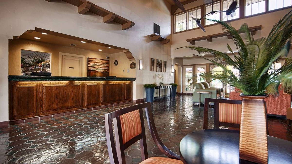 Bonita Hotel | Best Western San Dimas Hotel & Suites