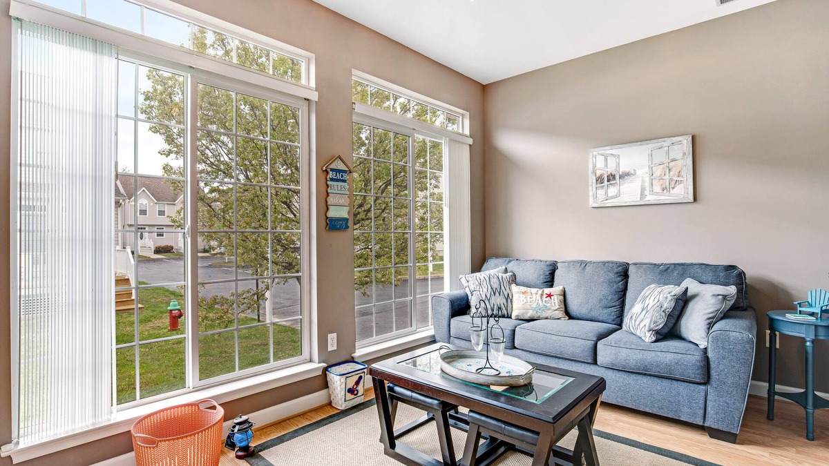 Bethany Breeze House | Bethany Breeze Townhouse with High-Speed WiFi, Shared Pool, & Washer/Dryer