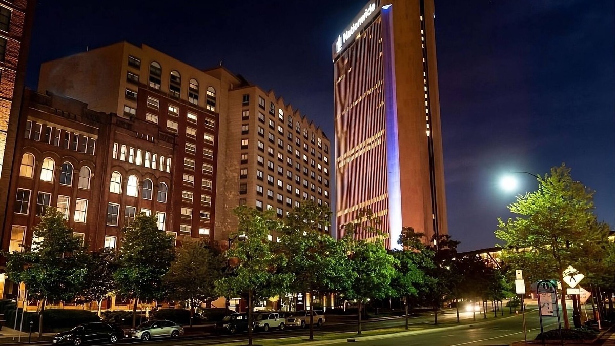 Downtown Columbus Hotel | Better Choice For Your Vacation! Pet-Friendly, Near Victorian Village