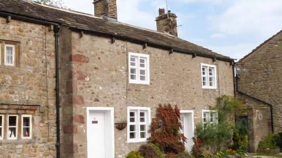 Gargrave Cottage | BETTY'S COTTAGE, pet friendly, character holiday cottage in Gargrave