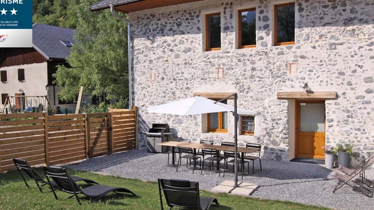 Faverges-Seythenex House | BETWEEN LAKE AND MOUNTAINS: Côté Bauges - Rental ★ near Lake Annecy