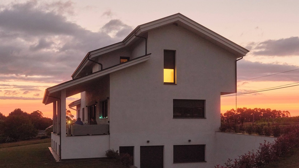 Loza House | Between mountains and sea - dream house in rural idyll