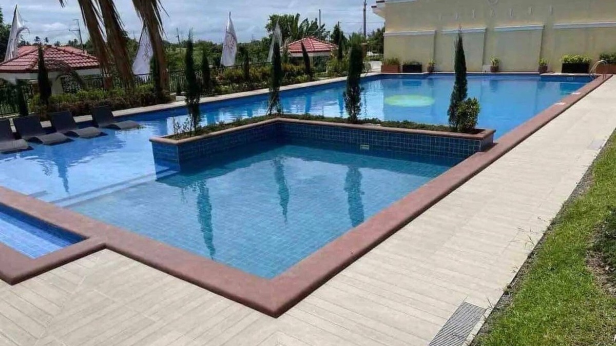 Silang House | Between Nuvali-Tagaytay is a place for you to Retreat,Relax and Revive yourself.