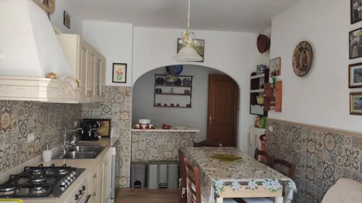 Dorgali House | Between the blue sea of Gonone and the coast and the green mountain