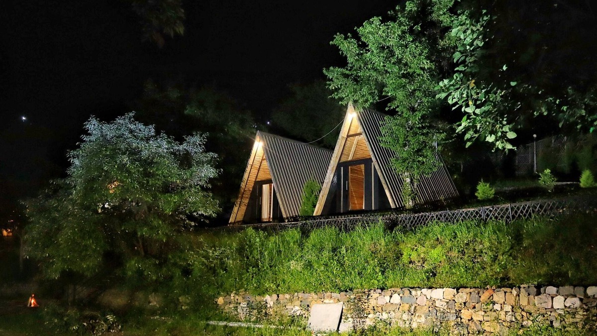 Baraula Hotel | Beyond Stay Ananhyam Resort Sattal