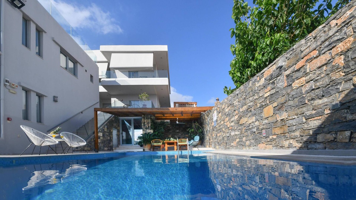Pilalimata House | BH105 - R- Suites Makry Gialos