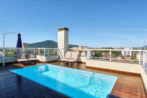 Barra da Lagoa Apartment | BH56 Conforto, AR, Varanda Gourmet e Vista Linda