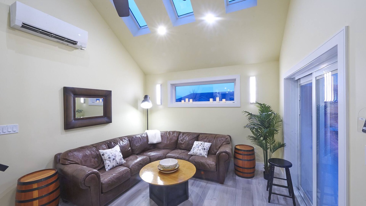 Kitchener Apartment | BHL Sunset Loft 1 Bedroom 2 Bath