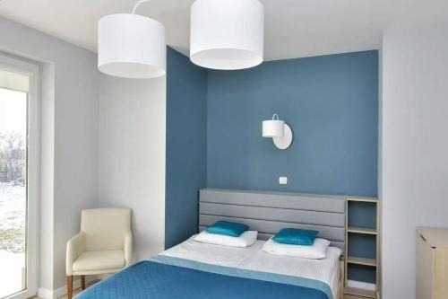 Sandomierz House | Biały Domek, pokój niebieski