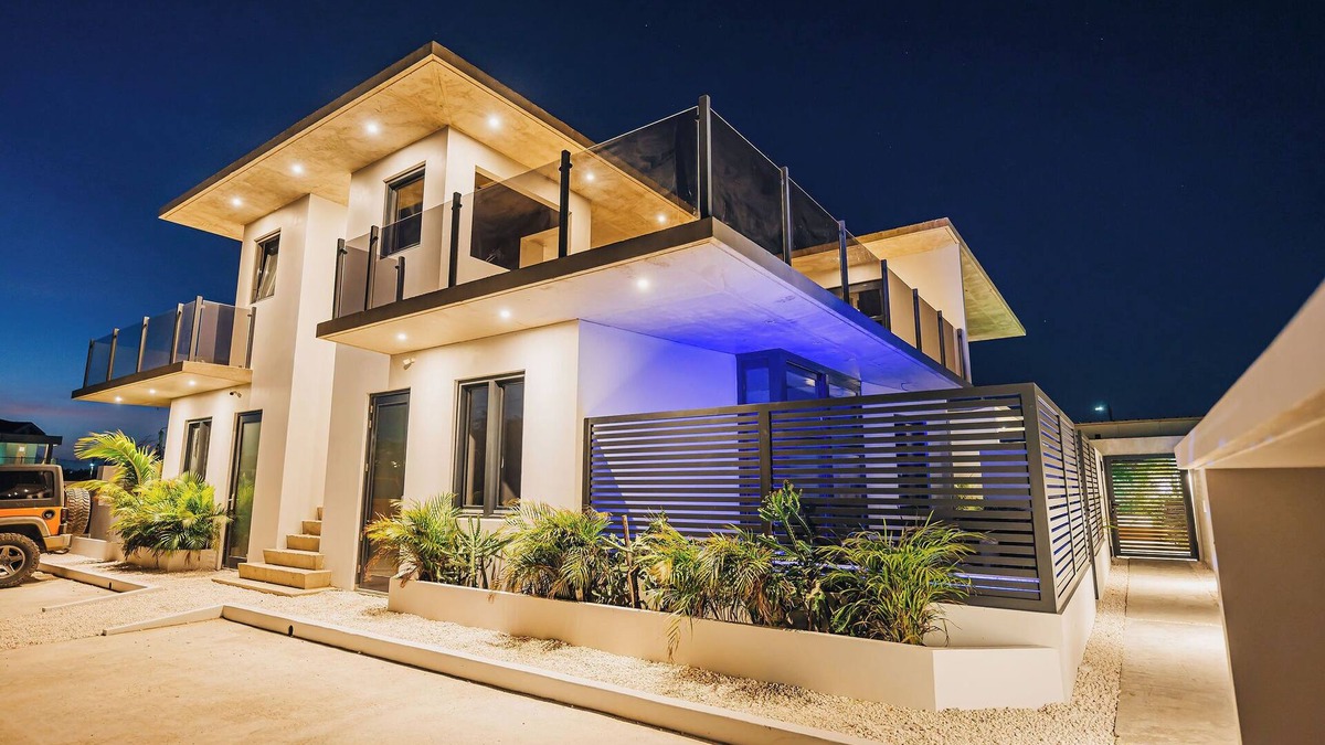 Cunucu Abao Apartment | BibaDushi.Condo with Private Pool 3min to EAGLE BEACH