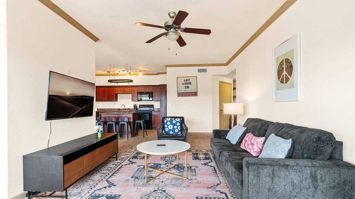 McNeil Apartment | Big 2BD/2BA in Champion City Park 6826