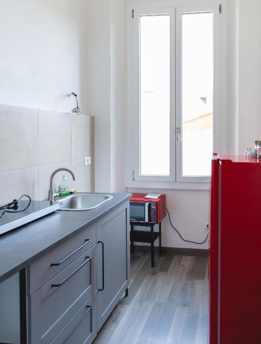 Santissima Annunziata Apartment | Big Apartment Outside Ztl Zone