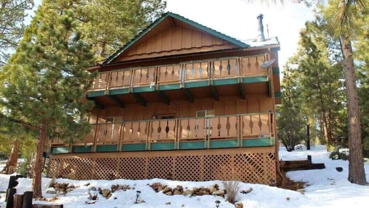 Whispering Forest Cabin | Big Bear Cabin Limited September availability – value pricing!