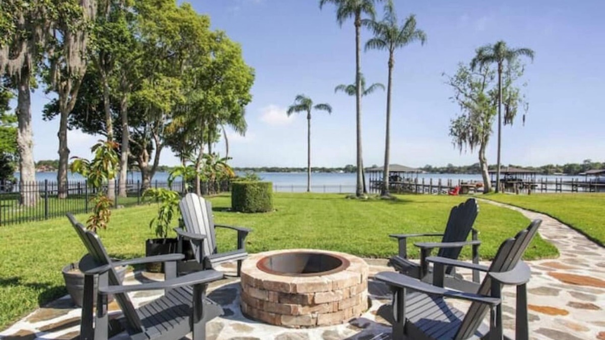 Forest City House | Big Bear Lake: Waterfront Escape