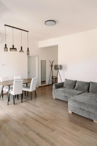 Podmaine Apartment | Big Family apartment - 3BR