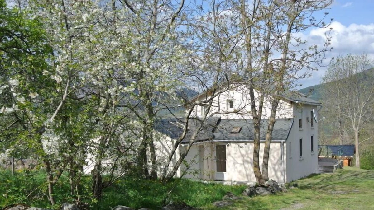 Escouloubre-les-bains House | BIG HOLIDAY HOUSE ON THE PLEASANT AND FRIENDLY MOUNTAIN