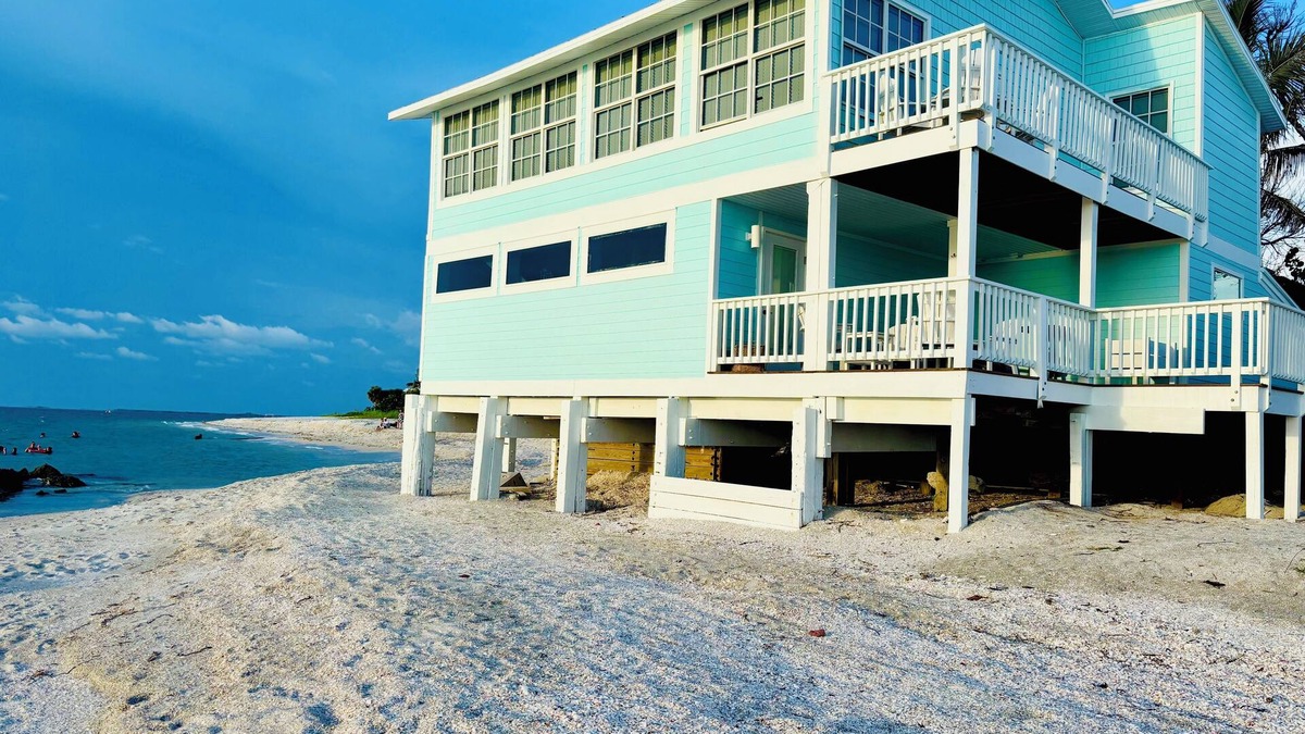 Jose's Hideaway House | Big on the Beach House 6BR Home + Club Access, Private Dock & Stunning Views