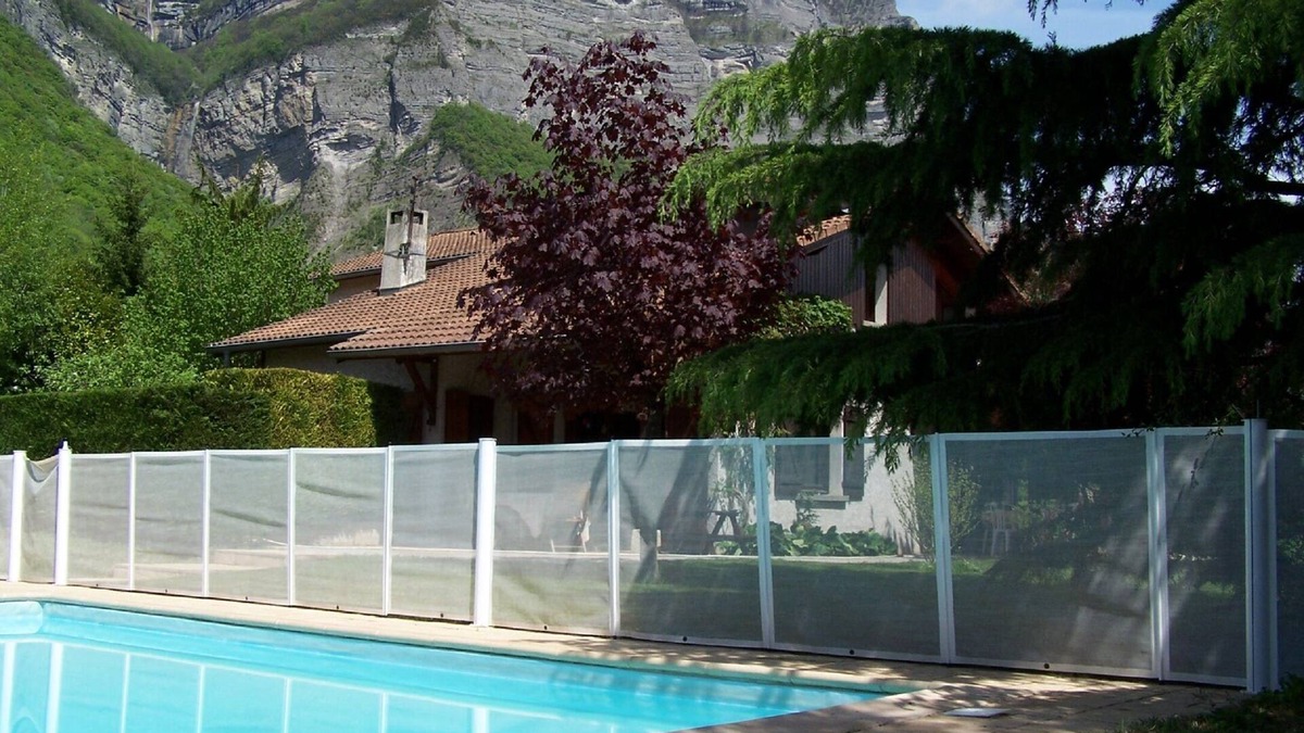 Crolles Villa | Big Pleasant House With Swimming Pool In The Heart Of Mountains