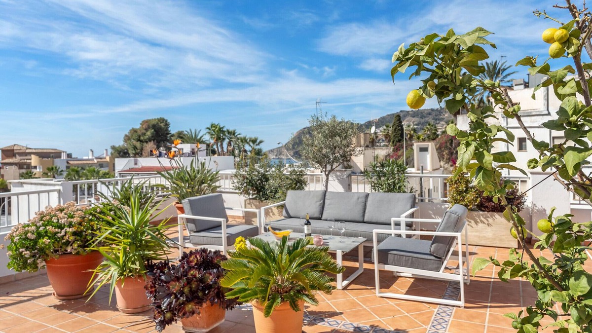 La Herradura Apartment | Big Terrace Retreat – Steps from Beach & Town