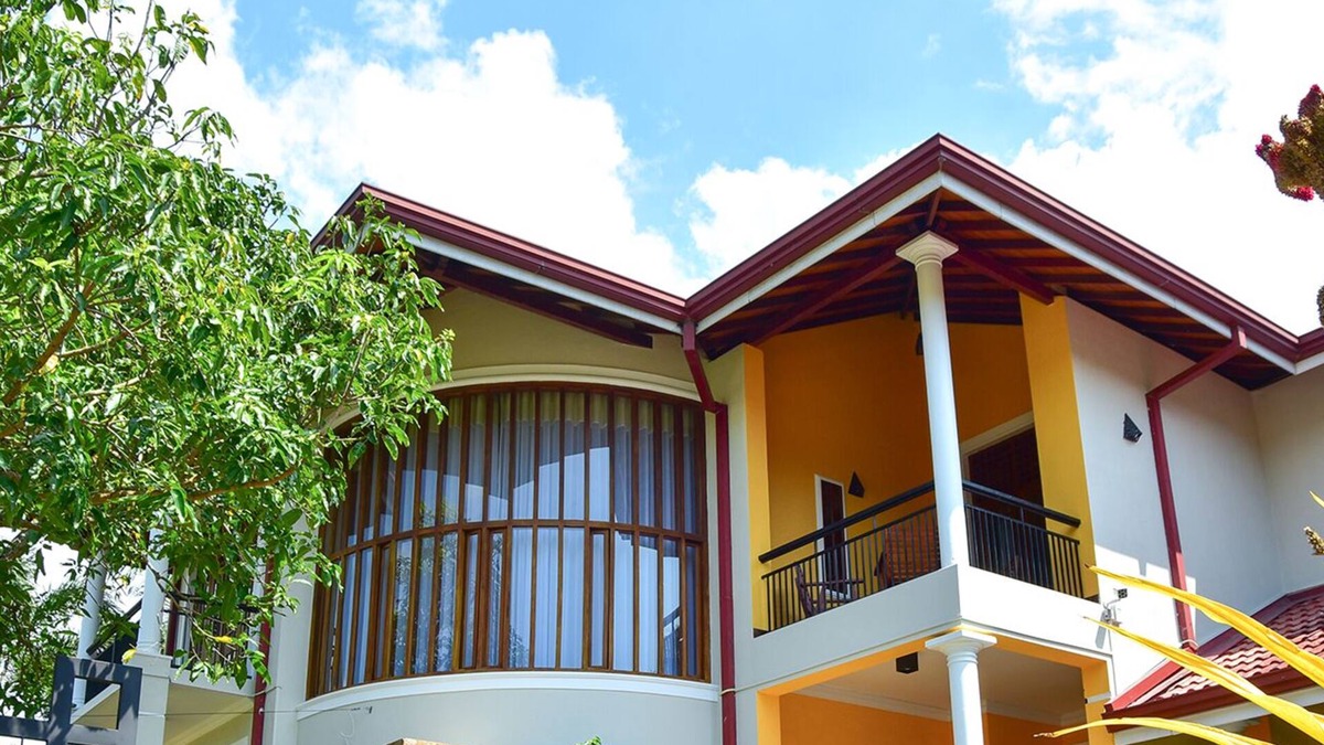 Minuwangoda Villa | BIGCITY VILLA, Enjoy a Luxury Experience with 4 Bedroom villa