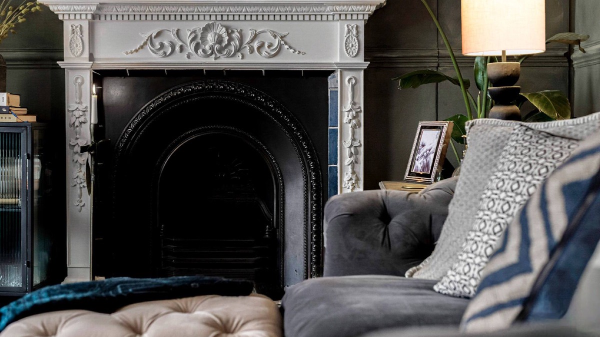 Taplow Apartment | Bijou apartment in a historic Taplow Manor house with dedicated office space