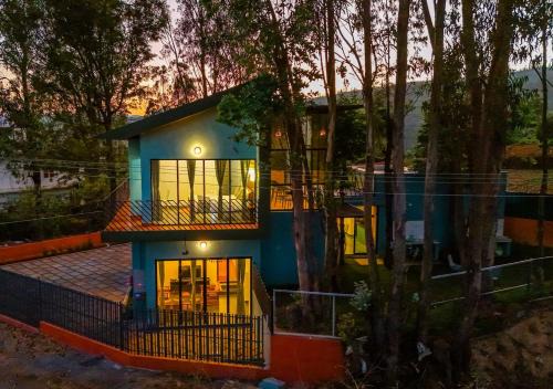 Ooty Villa | Biju's Nilgiri Nest by VOYE HOMES