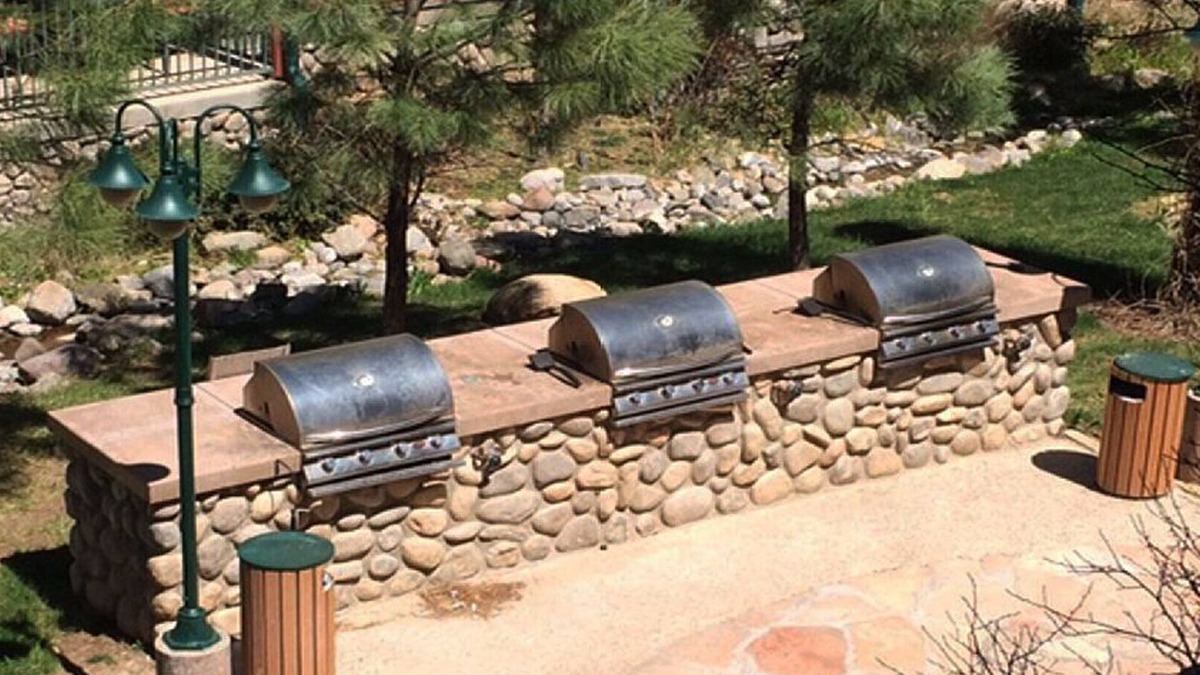 Ruidoso Condo | Billy the Kid Did Not Sleep Here But You Can!