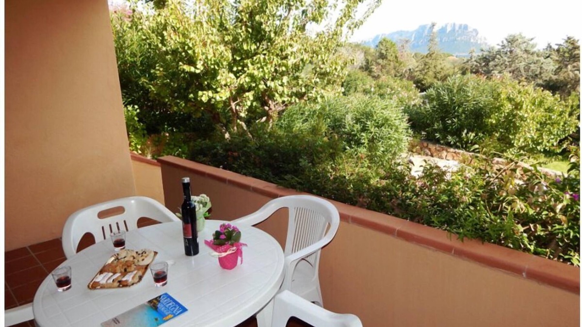 Porto Istana Apartment | Bilo Istana - One Bedroom Apartment, Sleeps 4