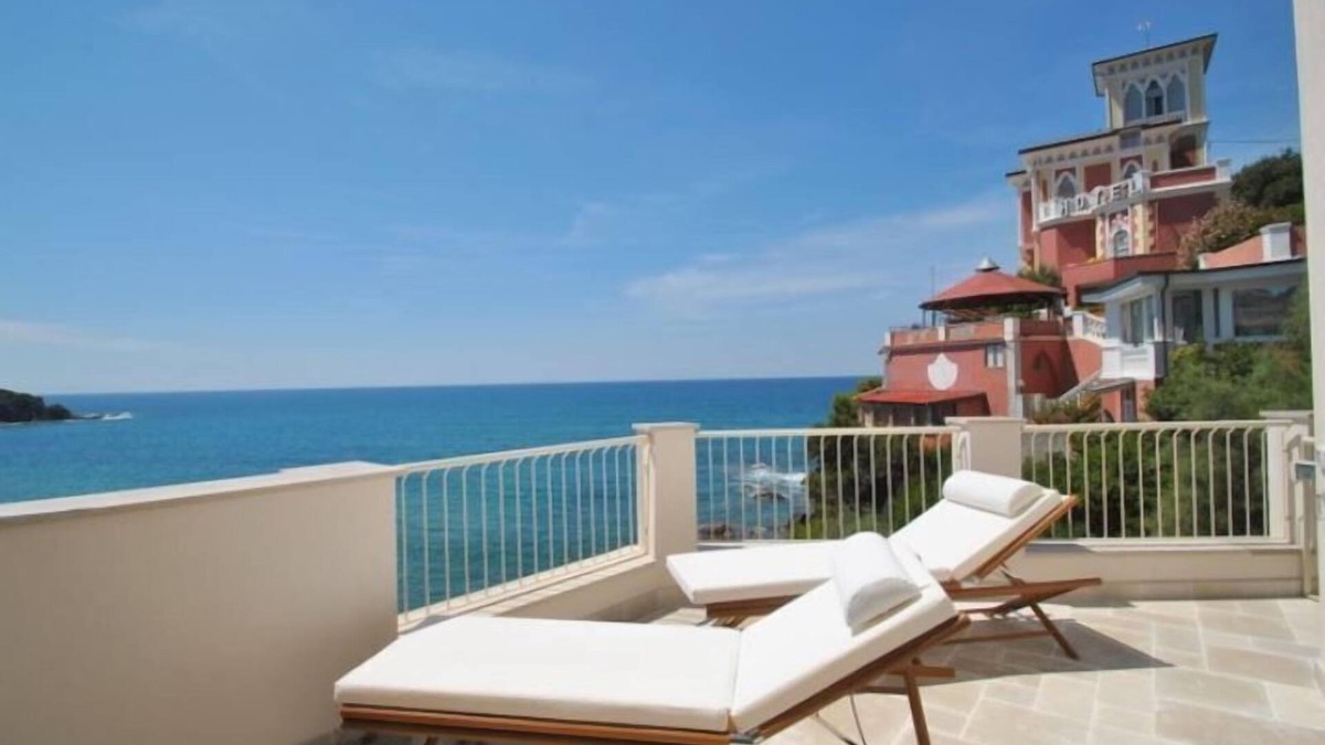 Castiglioncello Apartment | Bilocale Quercetano - AS24 Direttamente sul mare con terrazza
