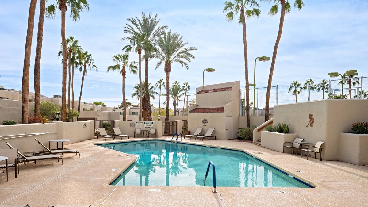 Biltmore Gates House | Biltmore Bliss - Pool - Gym - Tennis/Pickle Ball