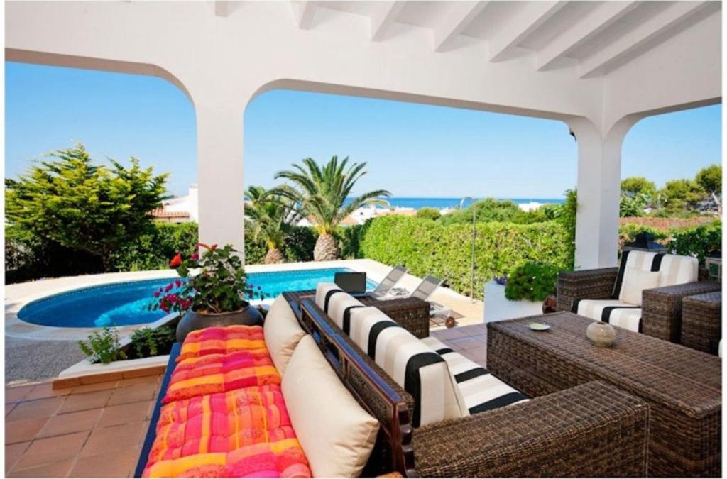 Binibequer Vell Villa | BINI CEL for 6 pax Heated Pool on request