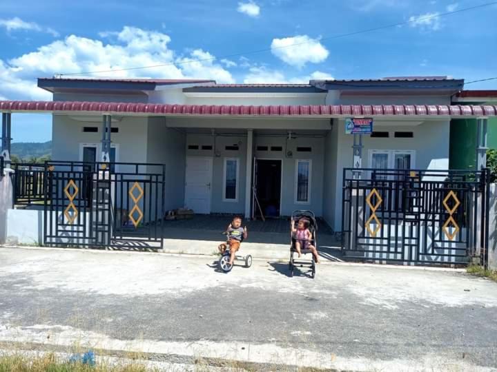 Balige House | Binmar Homestay