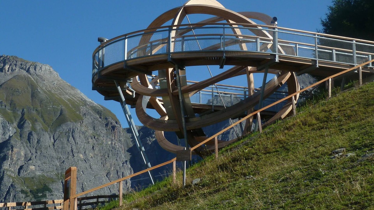 Neustift Im Stubaital House | Bioholzhaus enjoys a peaceful, unspoilt location, surrounded by meadows