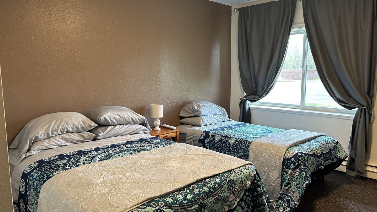 Indian Hotel | Bird Creek Motel