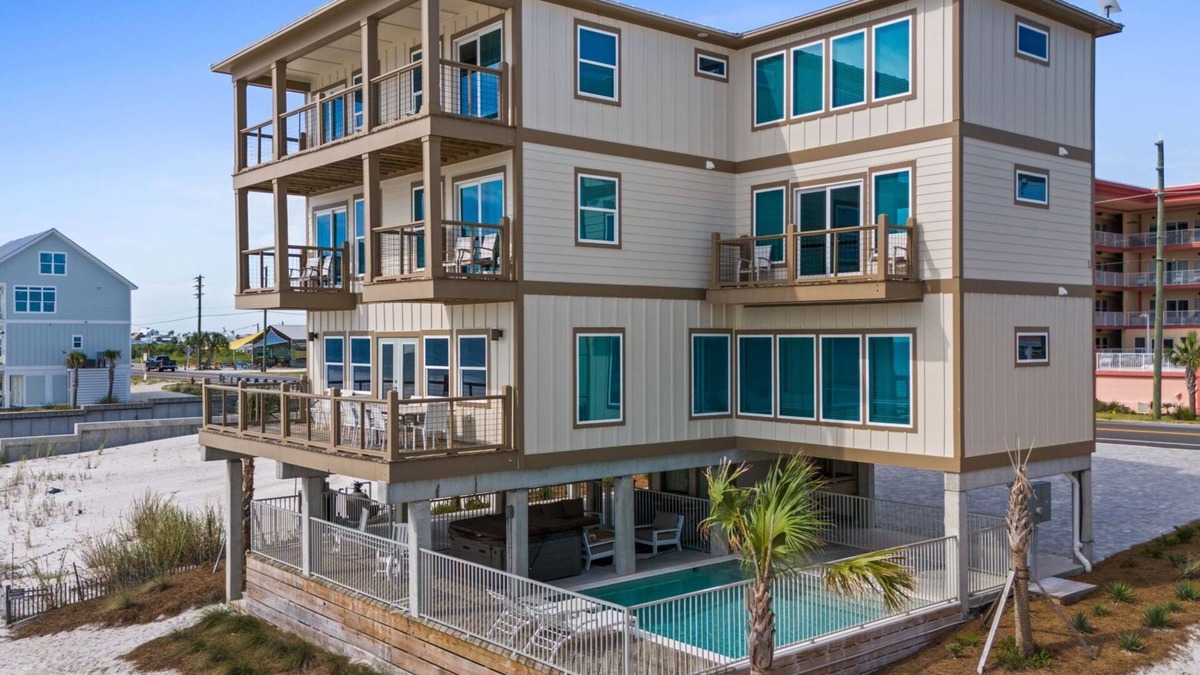 Mexico Beach House | Bird's Nest: Luxury 8 Bedroom New Build- Beachfront, Priv. Pool, Pet Friendly!