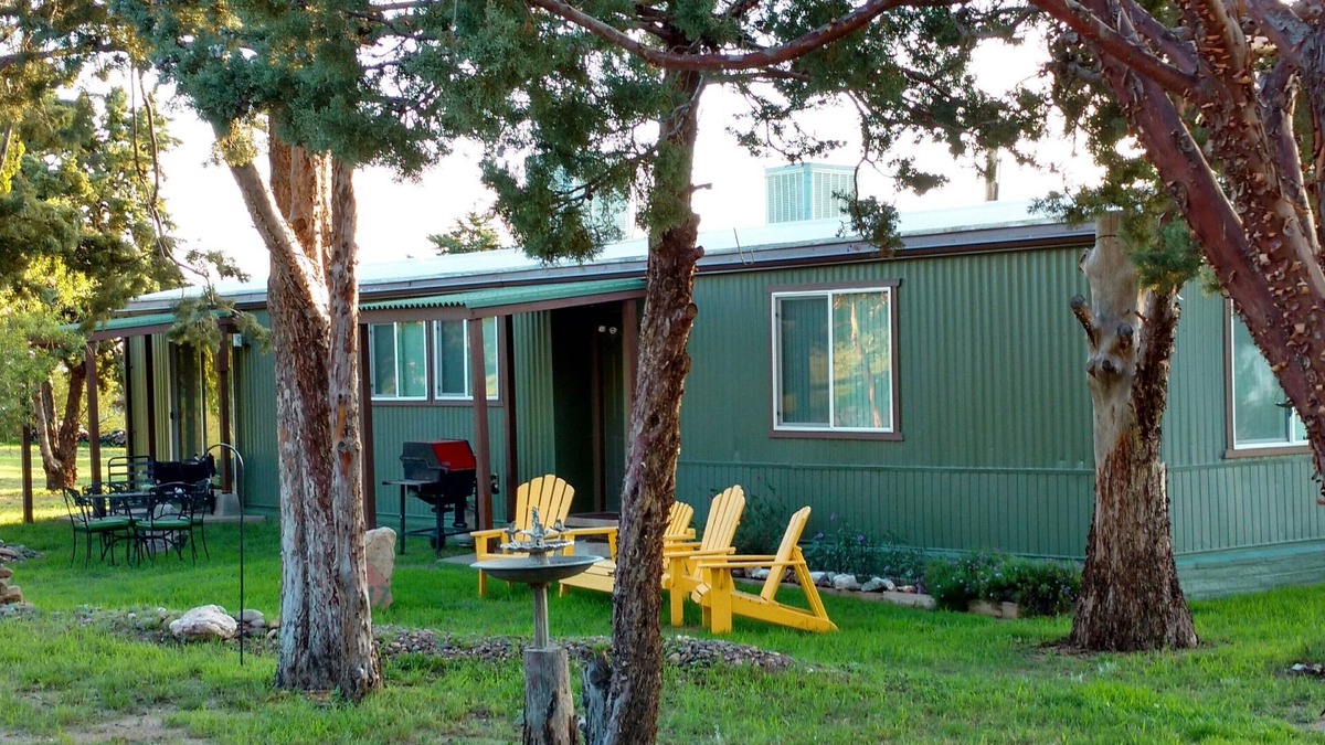 Sierra Vista Southeast House | Birders Paradise-Snow Birders Haven-Reduced Rates for Long Term Rentals