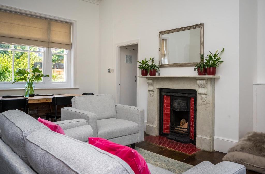 Worthing Apartment | Birdsong & Pine: parking & garden