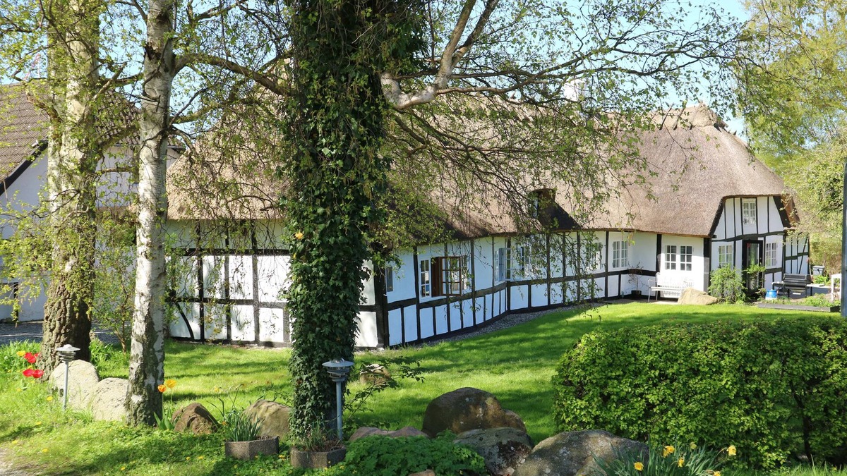 Faldsled Bed & Breakfast | Birkelygaard Bed & Breakfast