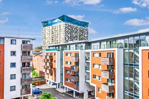 The Westside Apartment | Birmingham City Centre Apartment Near New Street Station The Cube Mailbox Brindley Place Ace Apartment